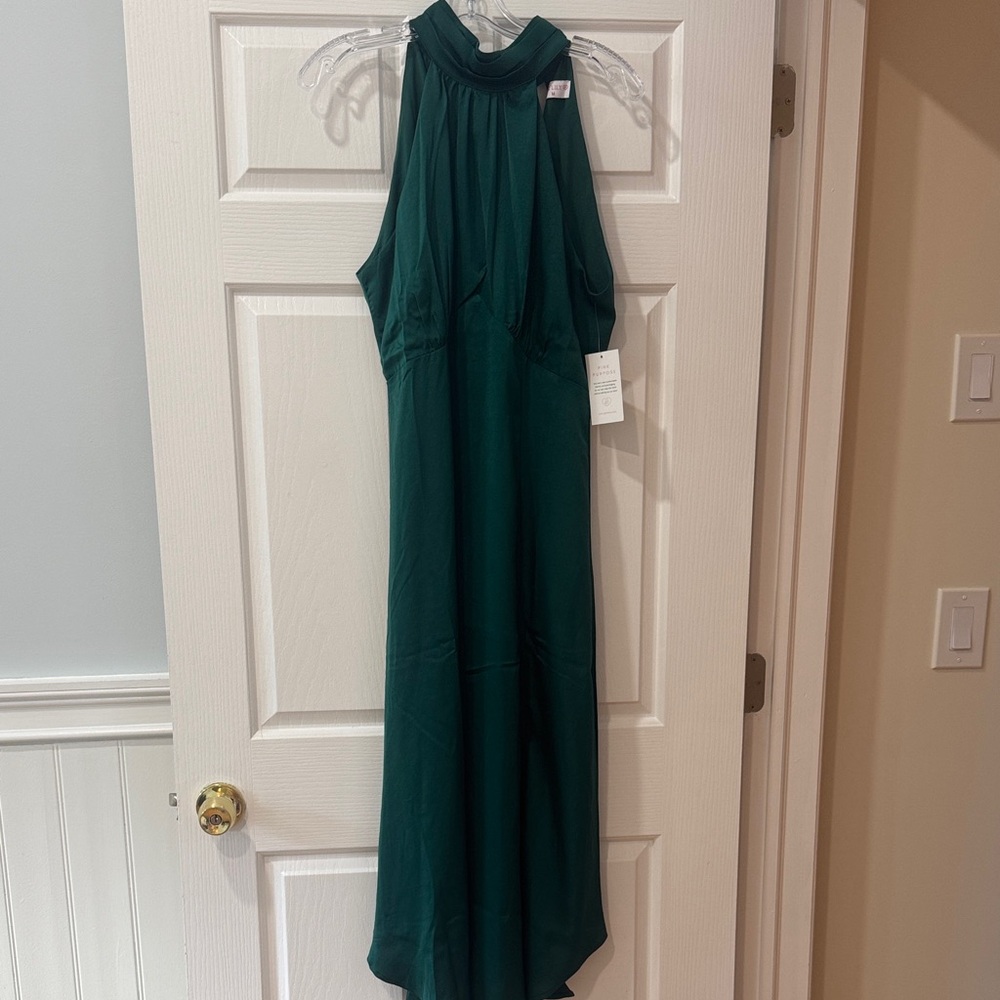Elegant Green Sleeveless Dress